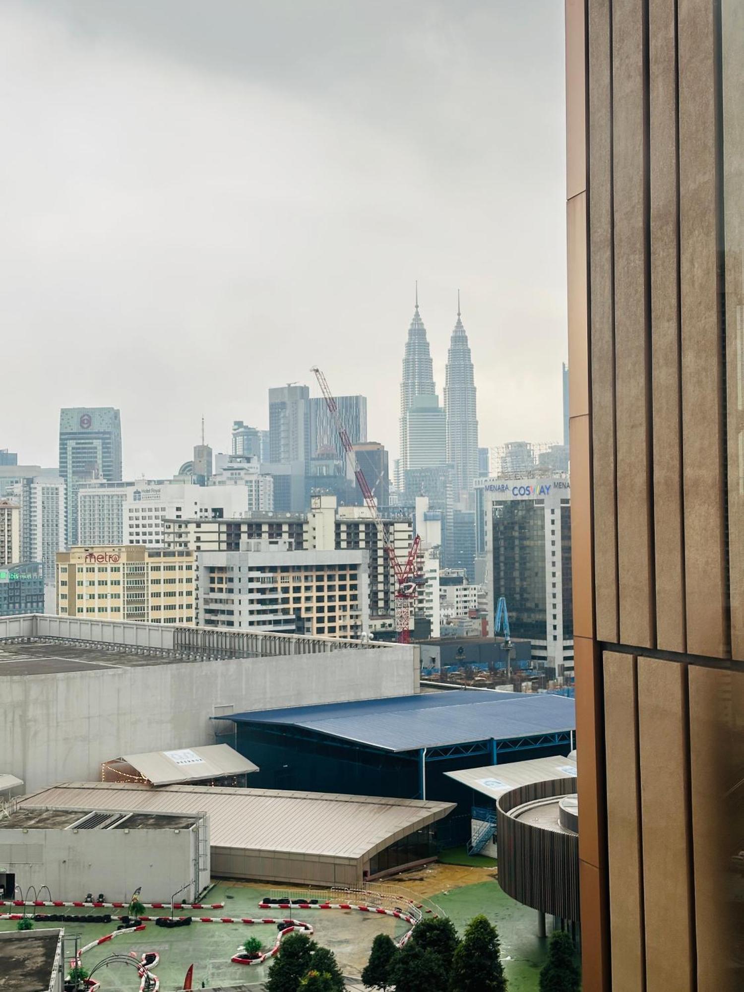 Smart Service Lucentia Bbcc Lalaport * Kuala Lumpur